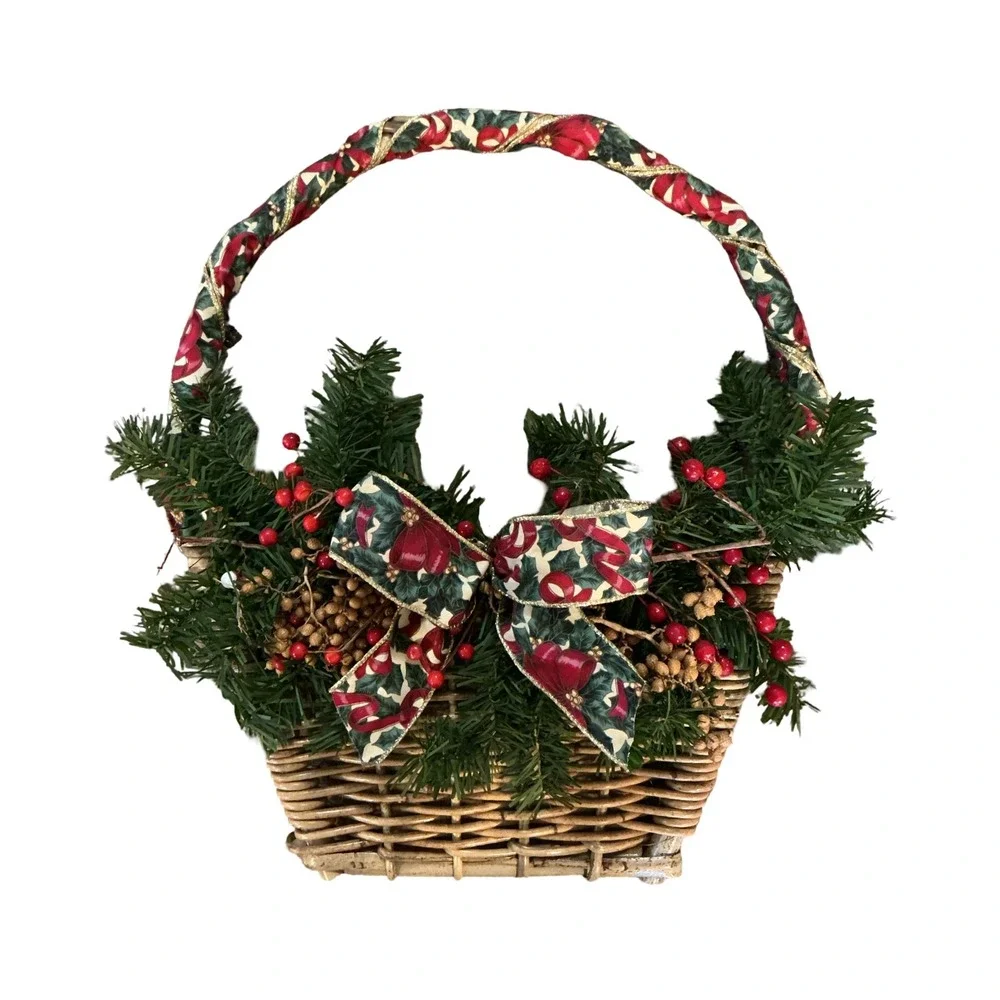 Vintage Christmas Wicker Basket Wreath Red Berries Poinsettia Bow 17x15